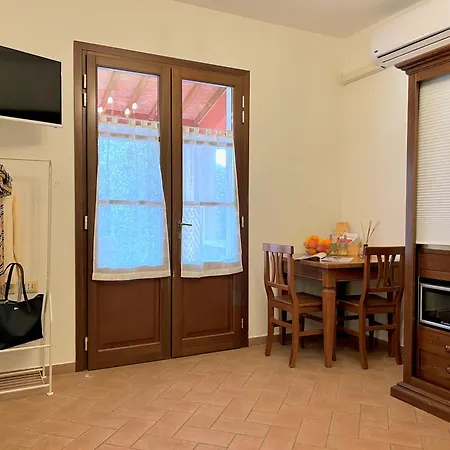 Il Casale Bolgherese Bed & Breakfast